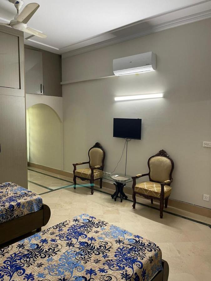 Ivy House Hotel Rawalpindi Ngoại thất bức ảnh